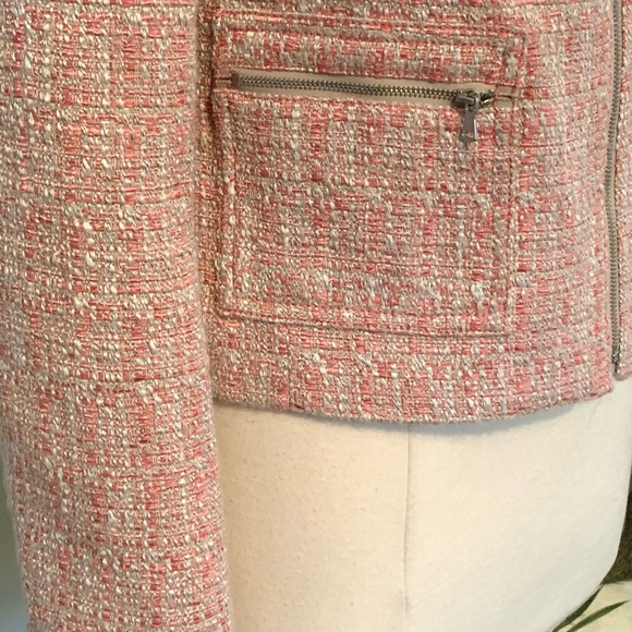 Woman’s Pink Tweed Crop Blazer Jacket Sz 4 Talbots - Picture 4 of 14